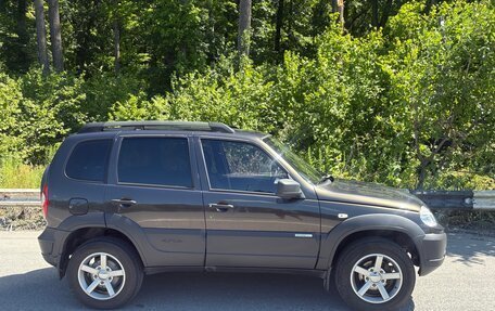 Chevrolet Niva I рестайлинг, 2013 год, 570 000 рублей, 3 фотография