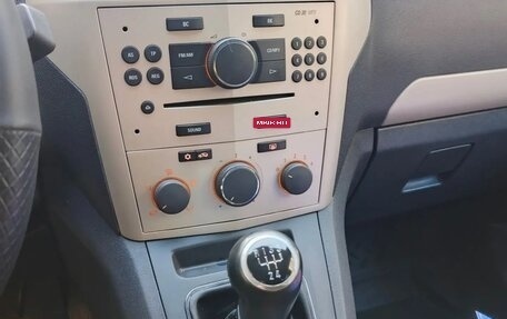 Opel Zafira B, 2008 год, 720 000 рублей, 7 фотография