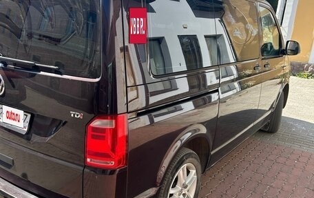 Volkswagen Multivan T6 рестайлинг, 2017 год, 6 фотография