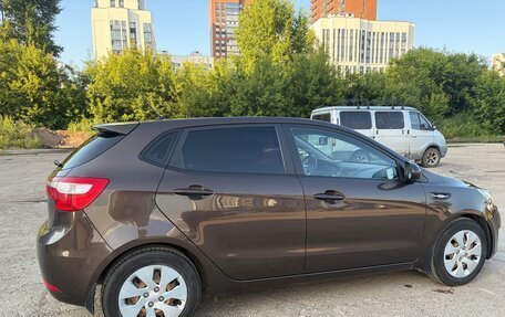 KIA Rio III рестайлинг, 2014 год, 900 000 рублей, 4 фотография