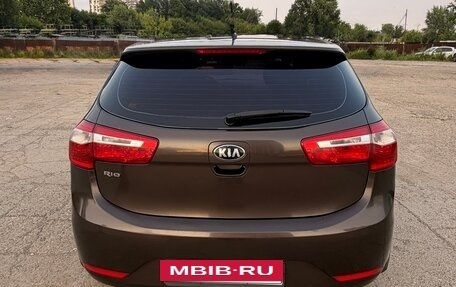KIA Rio III рестайлинг, 2014 год, 900 000 рублей, 3 фотография