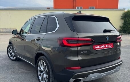 BMW X5, 2021 год, 5 400 000 рублей, 4 фотография