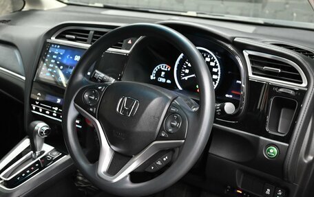 Honda Shuttle II, 2018 год, 1 615 000 рублей, 12 фотография
