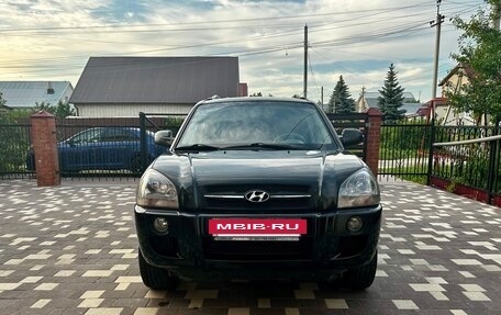 Hyundai Tucson III, 2006 год, 795 000 рублей, 2 фотография