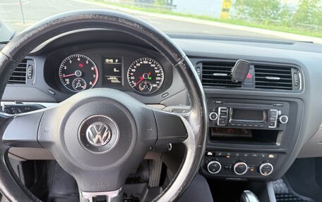 Volkswagen Jetta VI, 2012 год, 1 030 000 рублей, 3 фотография