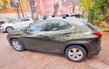 Lexus UX I, 2020 год, 3 500 000 рублей, 7 фотография