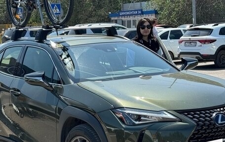 Lexus UX I, 2020 год, 3 500 000 рублей, 3 фотография