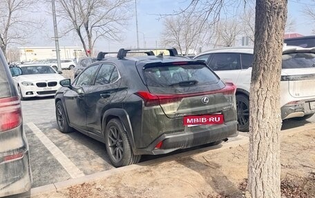 Lexus UX I, 2020 год, 3 500 000 рублей, 8 фотография