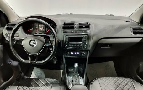 Volkswagen Polo VI (EU Market), 2015 год, 990 000 рублей, 15 фотография