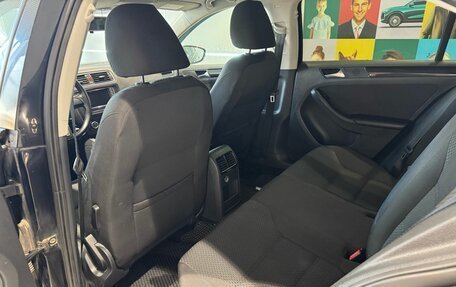 Volkswagen Jetta VI, 2012 год, 999 000 рублей, 10 фотография