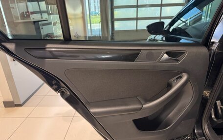 Volkswagen Jetta VI, 2012 год, 999 000 рублей, 9 фотография