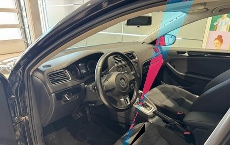 Volkswagen Jetta VI, 2012 год, 999 000 рублей, 8 фотография