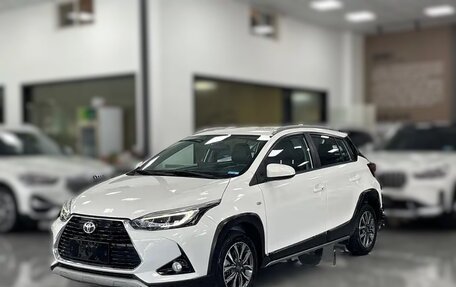 Toyota Yaris, 2022 год, 1 418 000 рублей, 1 фотография