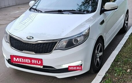KIA Rio III рестайлинг, 2016 год, 1 000 000 рублей, 2 фотография