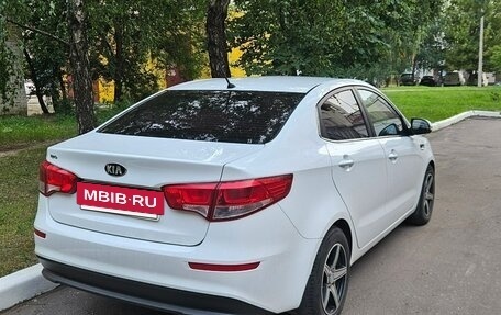 KIA Rio III рестайлинг, 2016 год, 1 000 000 рублей, 7 фотография