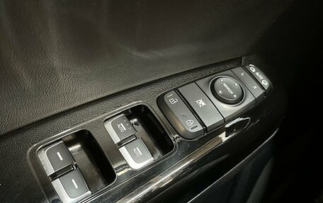 KIA Sportage IV рестайлинг, 2020 год, 2 820 000 рублей, 12 фотография