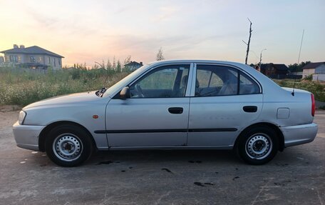 Hyundai Accent II, 2004 год, 260 000 рублей, 2 фотография
