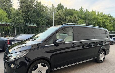 Mercedes-Benz V-Класс, 2026 год, 14 300 000 рублей, 3 фотография