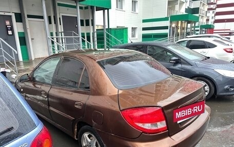 KIA Rio II, 2004 год, 158 000 рублей, 2 фотография