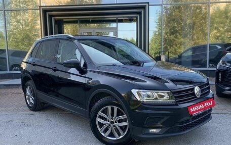 Volkswagen Tiguan II, 2018 год, 2 325 000 рублей, 5 фотография