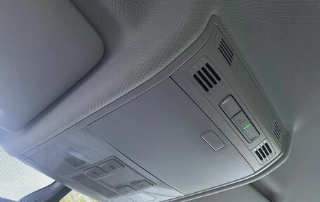 Volkswagen Tiguan II, 2018 год, 2 325 000 рублей, 29 фотография