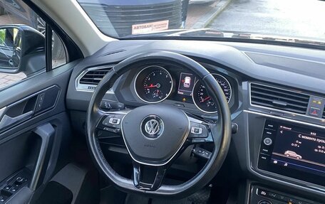 Volkswagen Tiguan II, 2018 год, 2 325 000 рублей, 35 фотография
