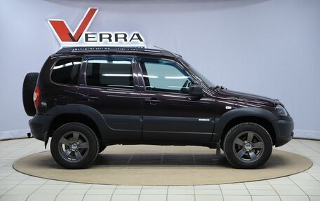 Chevrolet Niva I рестайлинг, 2017 год, 690 000 рублей, 4 фотография