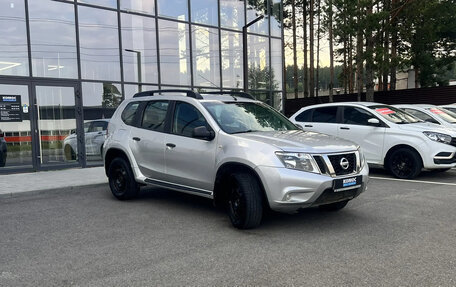 Nissan Terrano III, 2014 год, 1 176 000 рублей, 3 фотография
