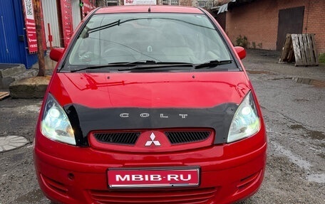 Mitsubishi Colt VI рестайлинг, 2003 год, 425 000 рублей, 1 фотография