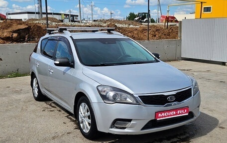 KIA cee'd I рестайлинг, 2012 год, 690 000 рублей, 1 фотография