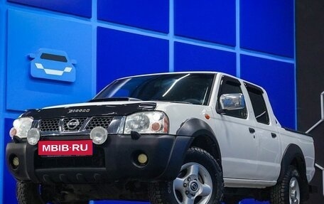 Nissan NP300, 2014 год, 880 000 рублей, 1 фотография