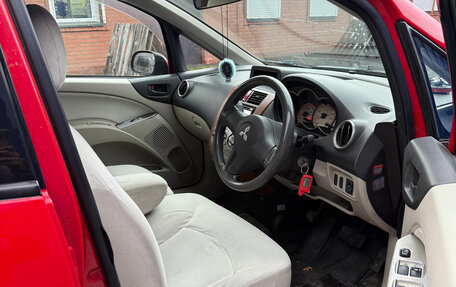 Mitsubishi Colt VI рестайлинг, 2003 год, 425 000 рублей, 6 фотография