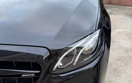 Mercedes-Benz E-Класс, 2020 год, 3 200 000 рублей, 16 фотография
