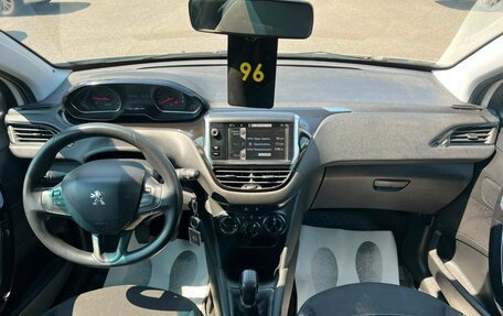 Peugeot 208 II, 2013 год, 499 000 рублей, 15 фотография