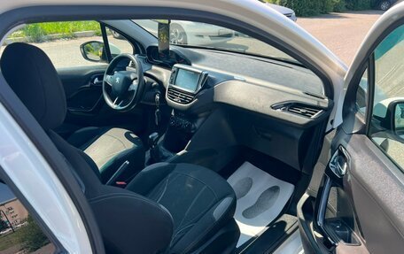 Peugeot 208 II, 2013 год, 499 000 рублей, 14 фотография