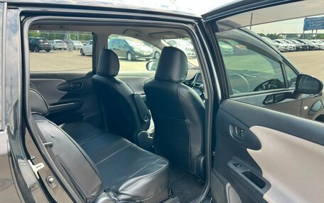 Toyota Wish II, 2011 год, 1 329 000 рублей, 18 фотография