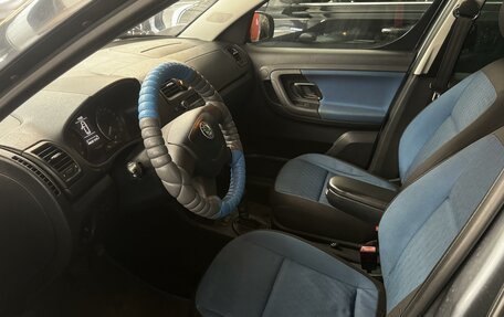 Skoda Roomster, 2011 год, 515 000 рублей, 3 фотография