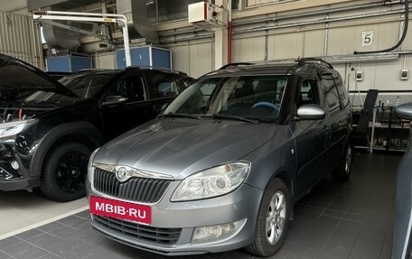 Skoda Roomster, 2011 год, 515 000 рублей, 2 фотография