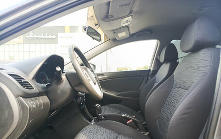 Hyundai Solaris II рестайлинг, 2015 год, 910 000 рублей, 20 фотография