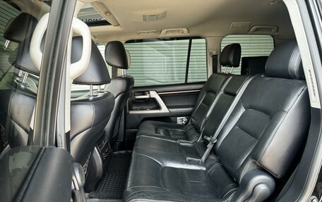 Toyota Land Cruiser 200, 2011 год, 3 550 000 рублей, 11 фотография