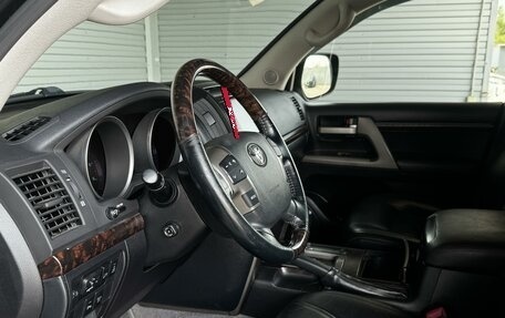 Toyota Land Cruiser 200, 2011 год, 3 550 000 рублей, 9 фотография