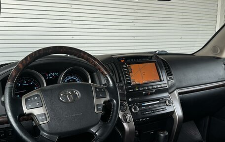Toyota Land Cruiser 200, 2011 год, 3 550 000 рублей, 16 фотография