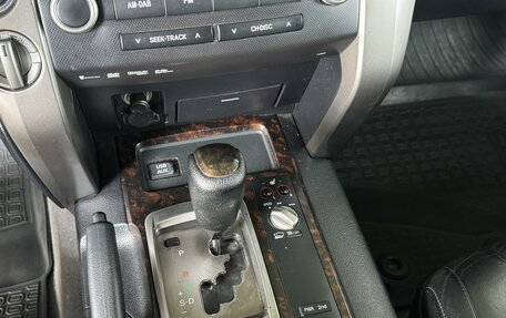 Toyota Land Cruiser 200, 2011 год, 3 550 000 рублей, 21 фотография