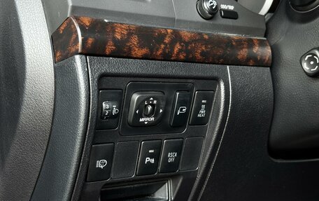 Toyota Land Cruiser 200, 2011 год, 3 550 000 рублей, 25 фотография