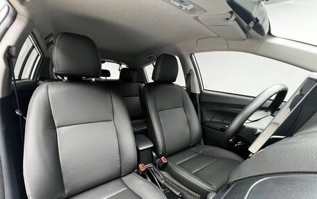 Toyota Yaris, 2022 год, 1 560 000 рублей, 12 фотография