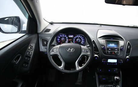 Hyundai ix35 I рестайлинг, 2013 год, 1 170 000 рублей, 13 фотография