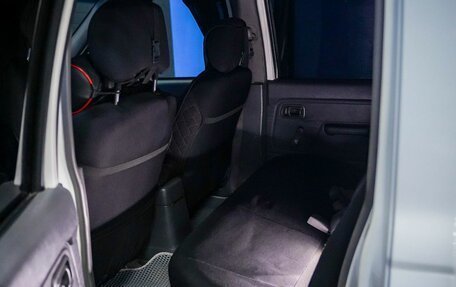 Nissan NP300, 2014 год, 880 000 рублей, 14 фотография