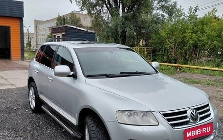 Volkswagen Touareg III, 2004 год, 670 000 рублей, 1 фотография