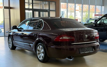 Skoda Superb III рестайлинг, 2009 год, 650 000 рублей, 3 фотография