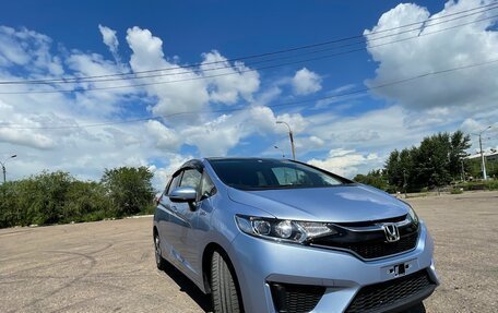 Honda Fit III, 2017 год, 1 599 999 рублей, 2 фотография